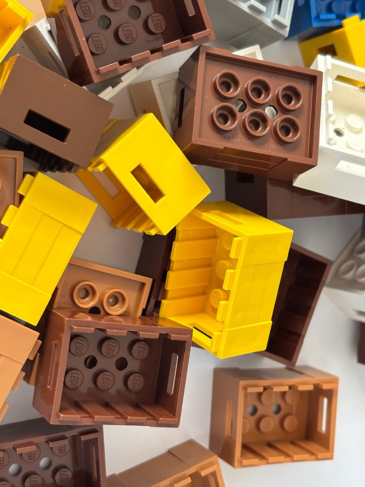 LEGO RANDOM BULK Lot 20 Yellow Brown Gray White etc Crate 3 x 4 x 1 2/3 30150