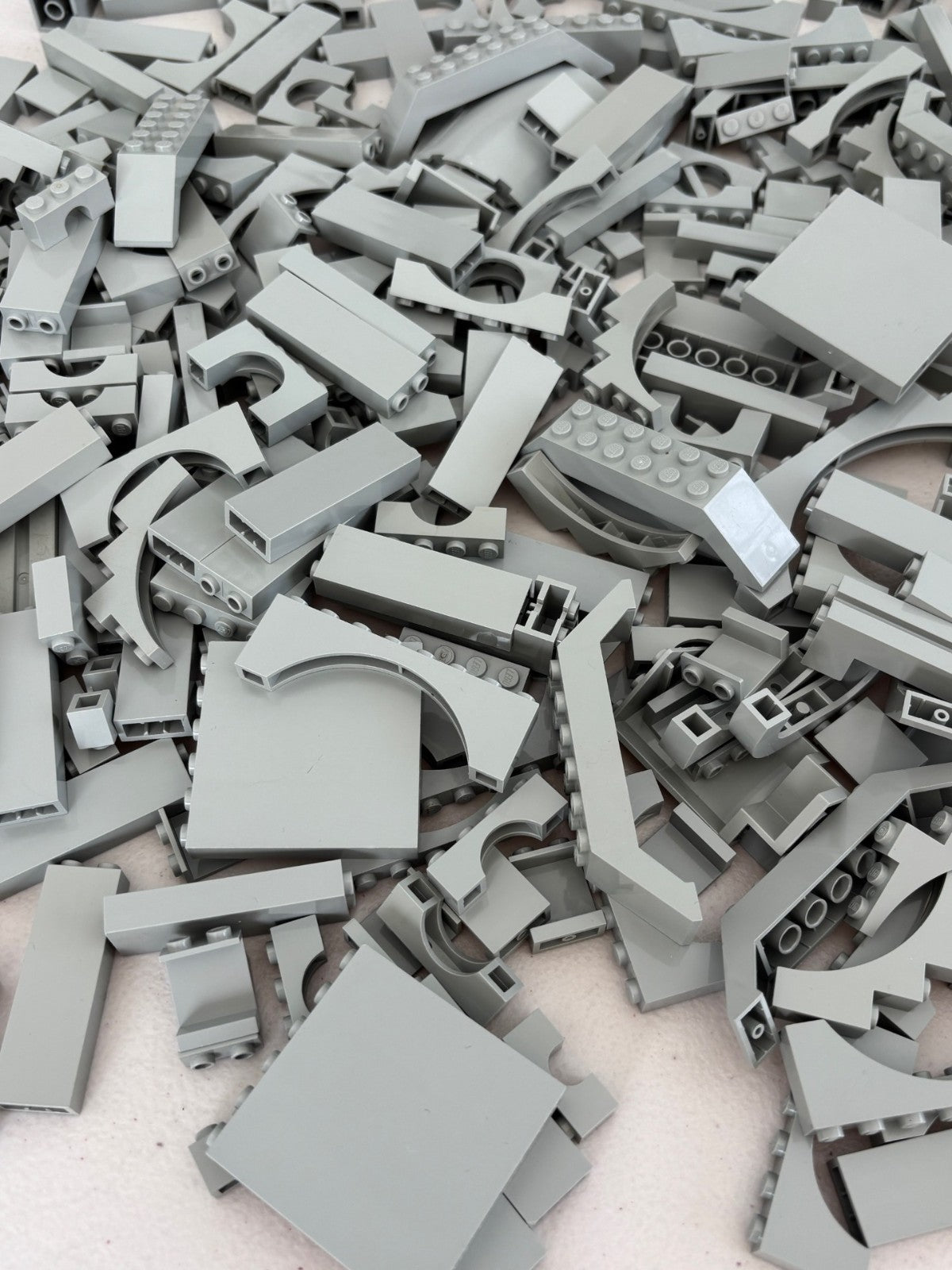 LEGO Lot of 50 Old Light Gray Castle Random Mix Arch Arches Walls Bricks Pillars