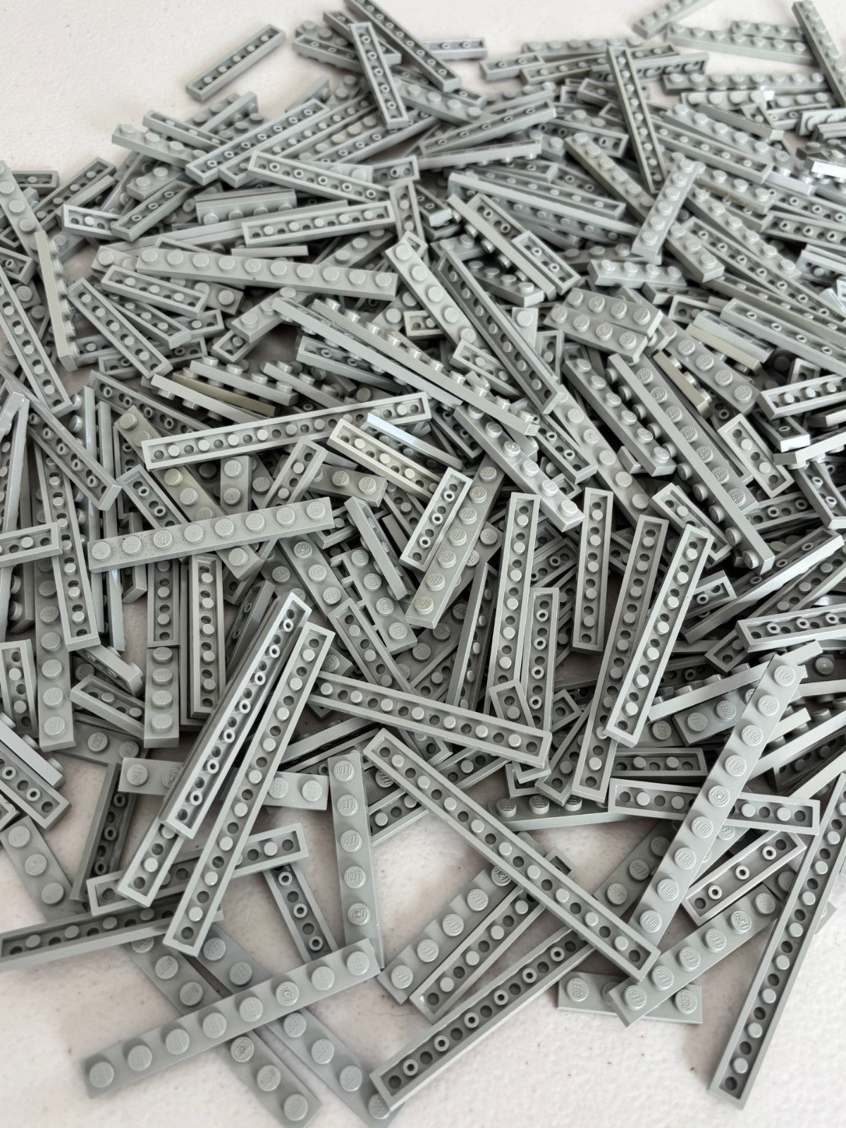 SHIPS FREE!! LEGO LOT 100 OLD LIGHT GRAY BIG PLATE PLATES 1X3 1X4 1X6 etc PARTS