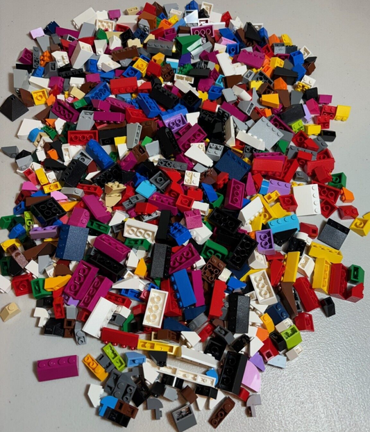Lego Lot 200 Slope Pieces Variety 3040 3039 3684 4460 Castle COLORS, GRAY, BLACK