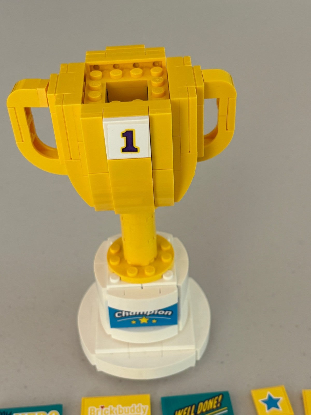 LEGO Iconic: Trophy (40385) Built With Instructions and Sticker Parts