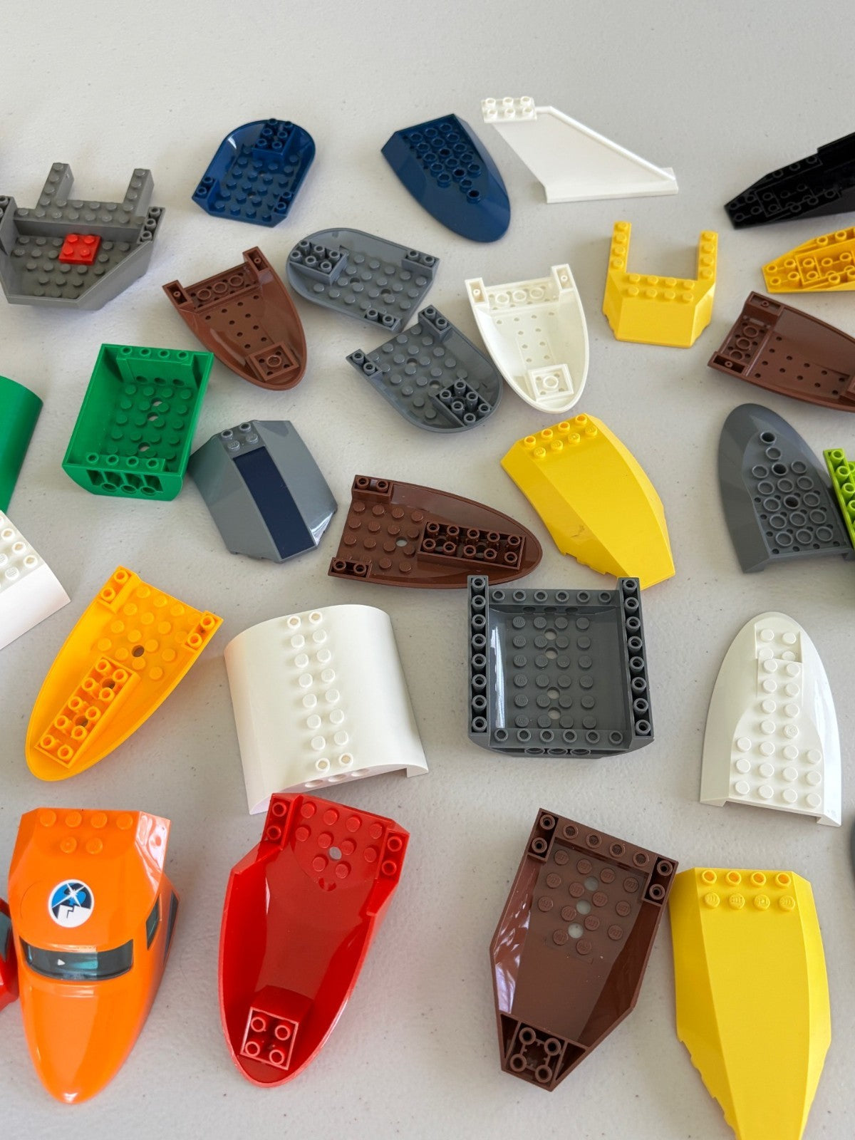 LEGO Airplane Parts Pieces Hull Wedge Cockpit Fuselage Plane Mixed Lot 40 Parts