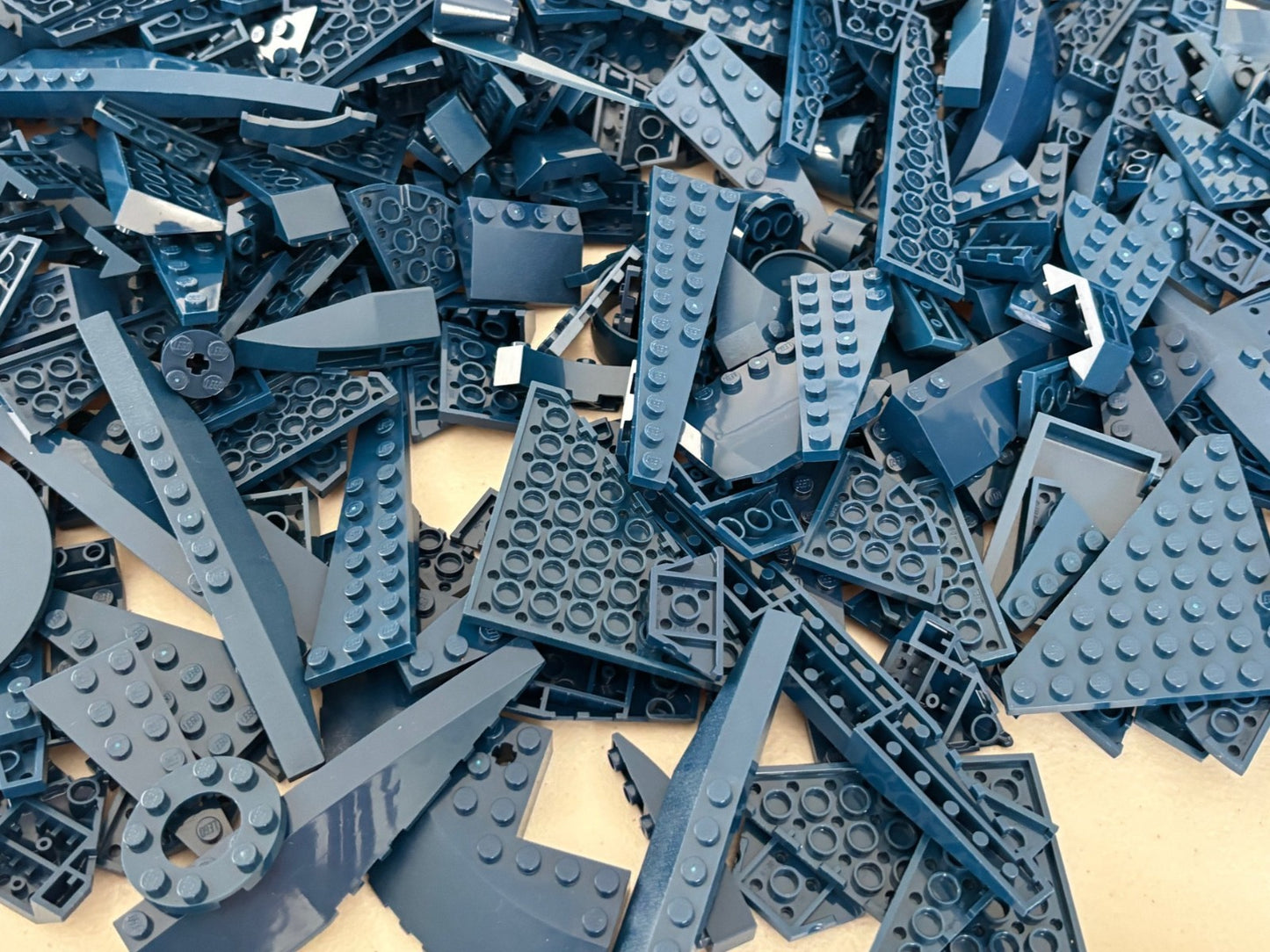 SHIPS FREE!! LEGO BULK LOT 100 DARK BLUE WEDGE WING CORNER PLATES STAR WARS RARE