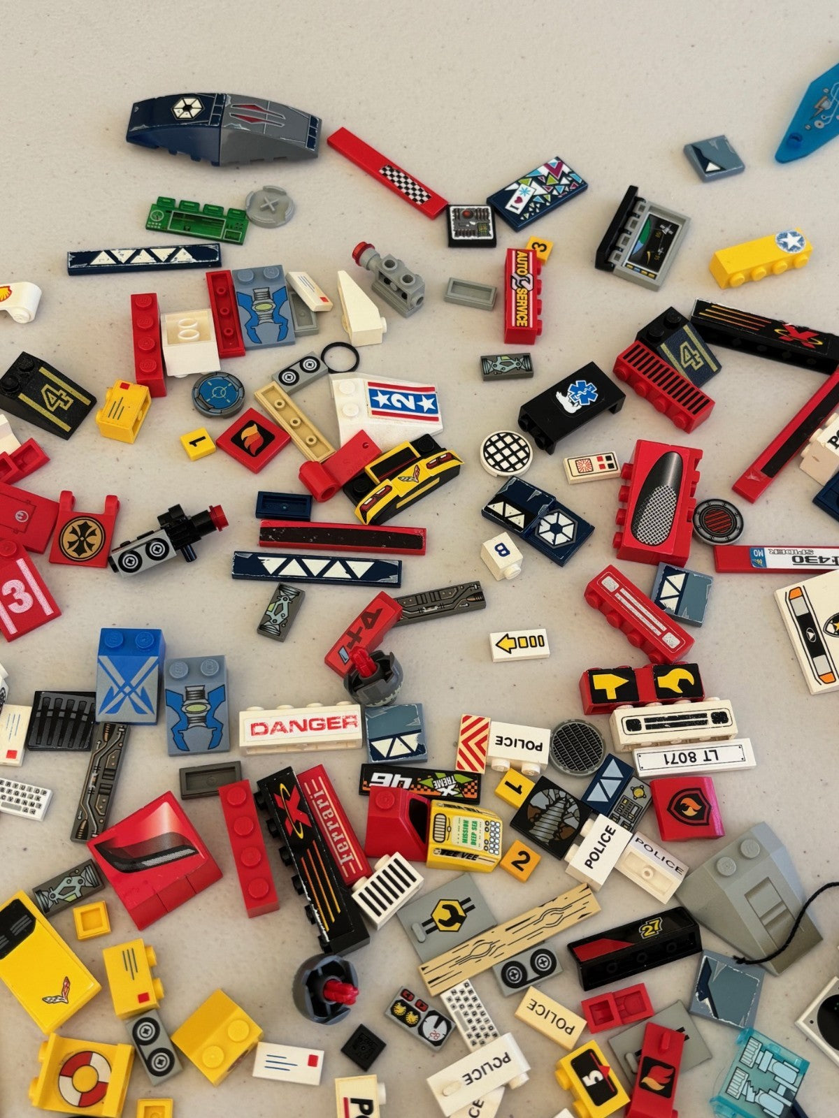 LEGO HUGE LOT of 220 Decorated Stickers Sticker Printed BRICK TILES etc (Lot 21)