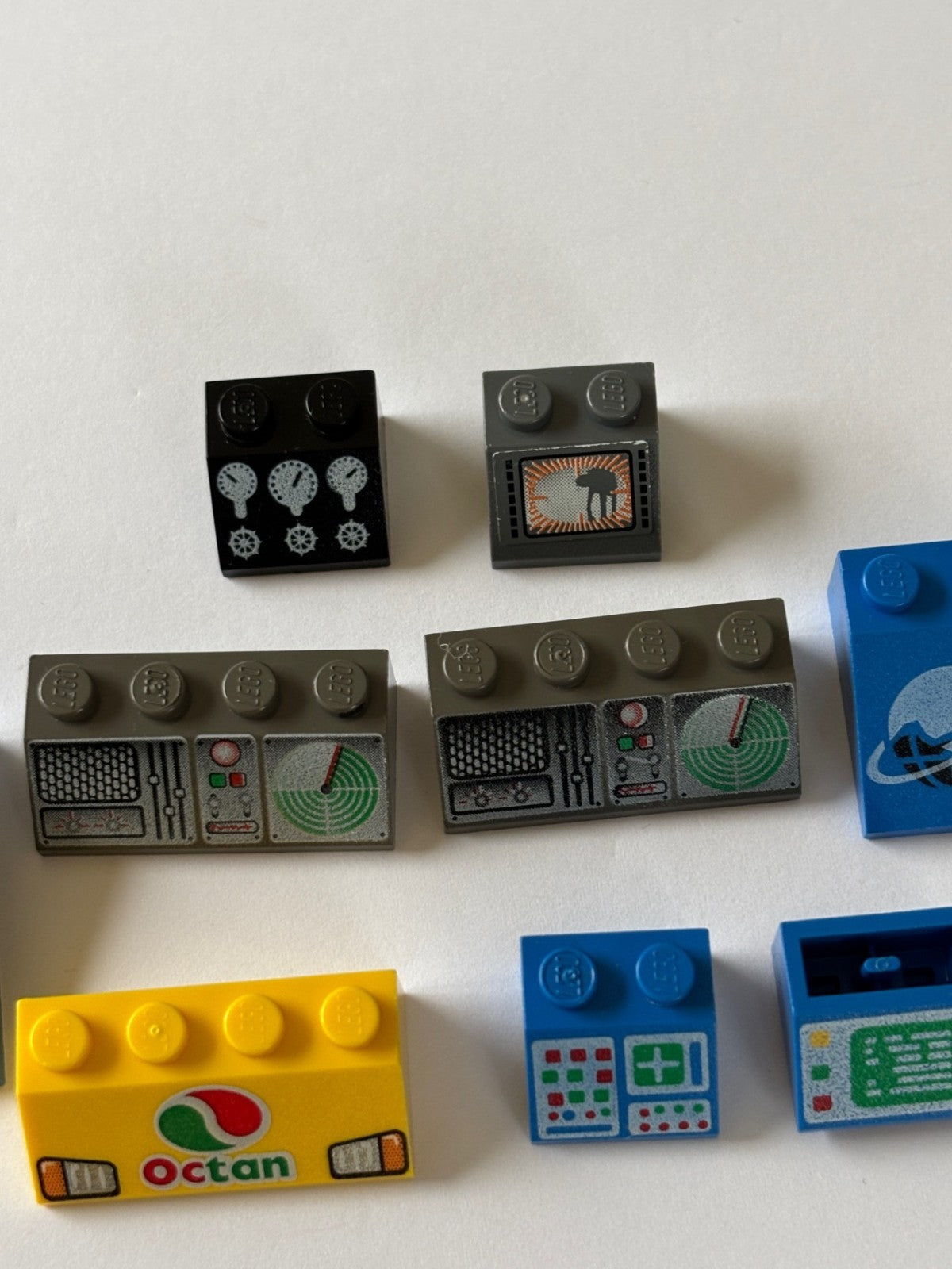 LEGO Lot of 12 Sloped Bricks printed pattern Control Panel Space Computer (#10)