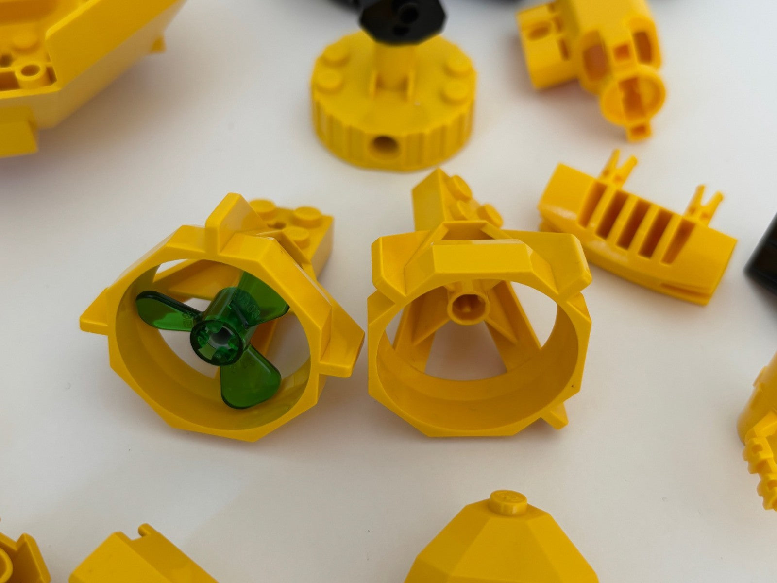 LEGO Vintage Parts Lot of 50 from Aquanauts Aquazone and other Vintage sets