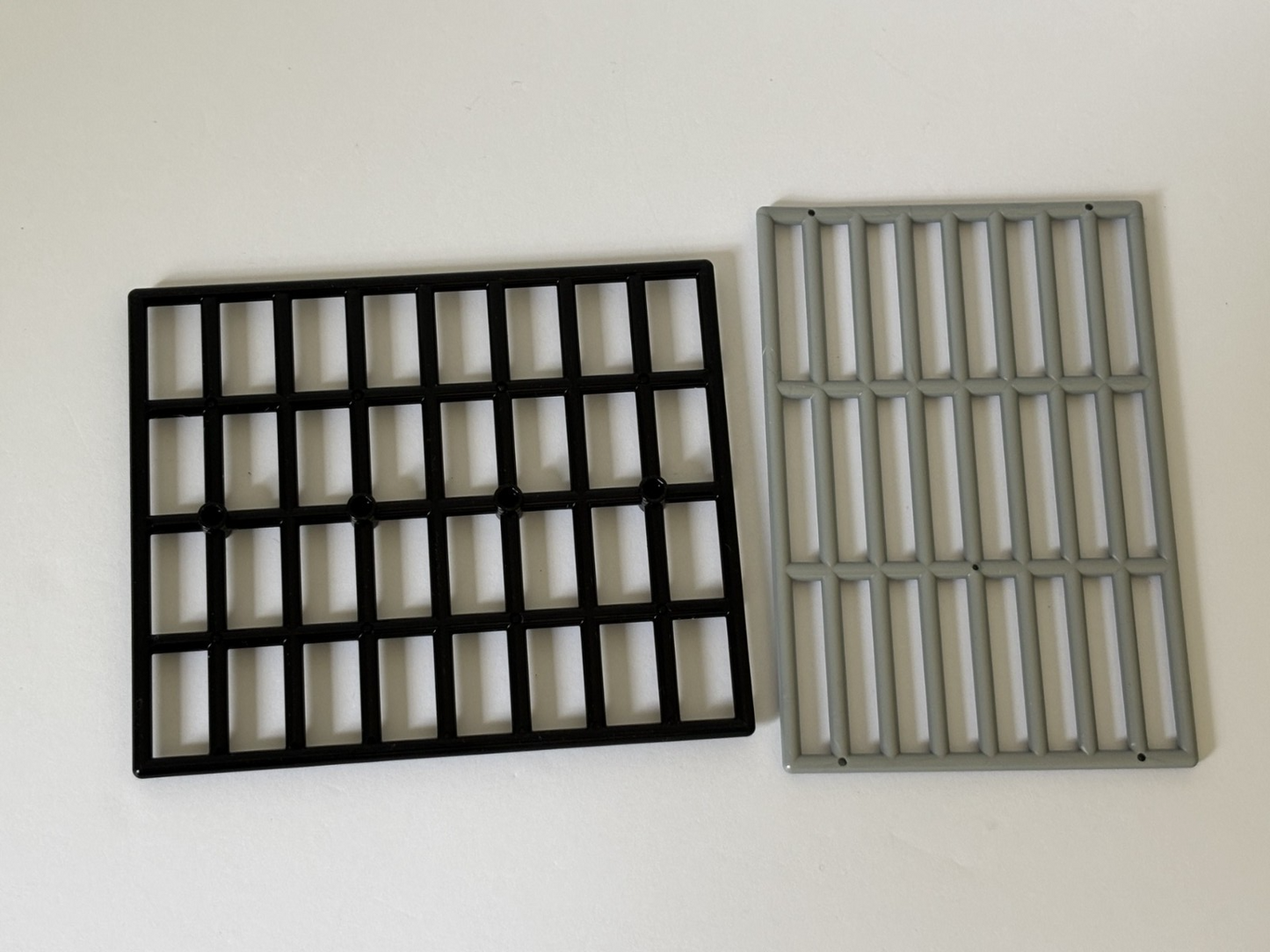 LEGO Black Bar 11 x 13 Grille Gate 99061 and 6046 9x13 Grille