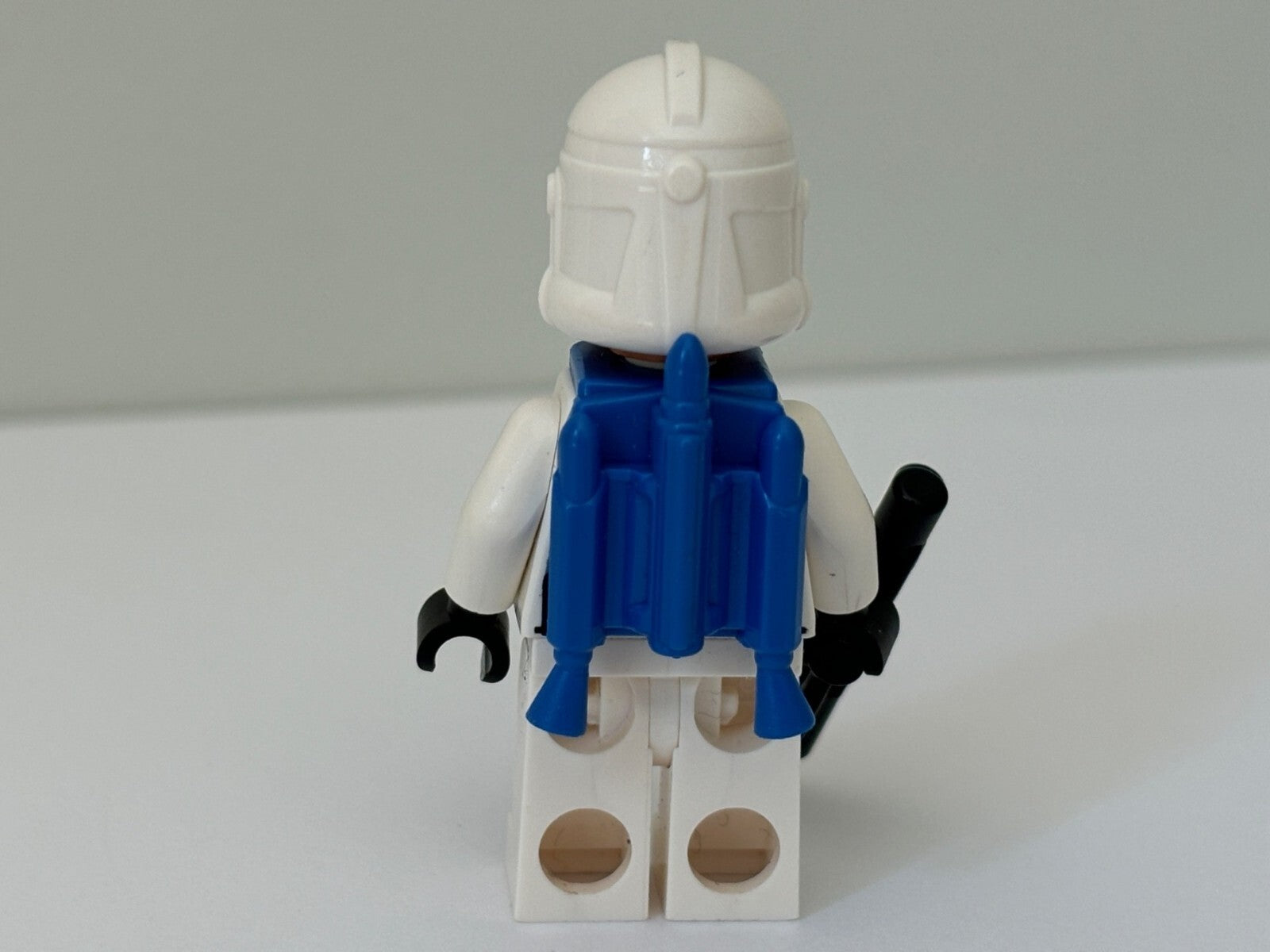 LEGO Star Wars Clone Wars 501st Legion Clone Trooper Minifigure (75280) sw1094