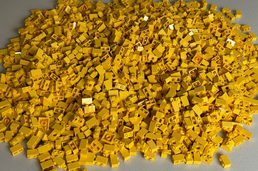 SHIPS FREE!! LEGO YELLOW BRICK 1X2 MIXED LOT (200) PARTS PIECES