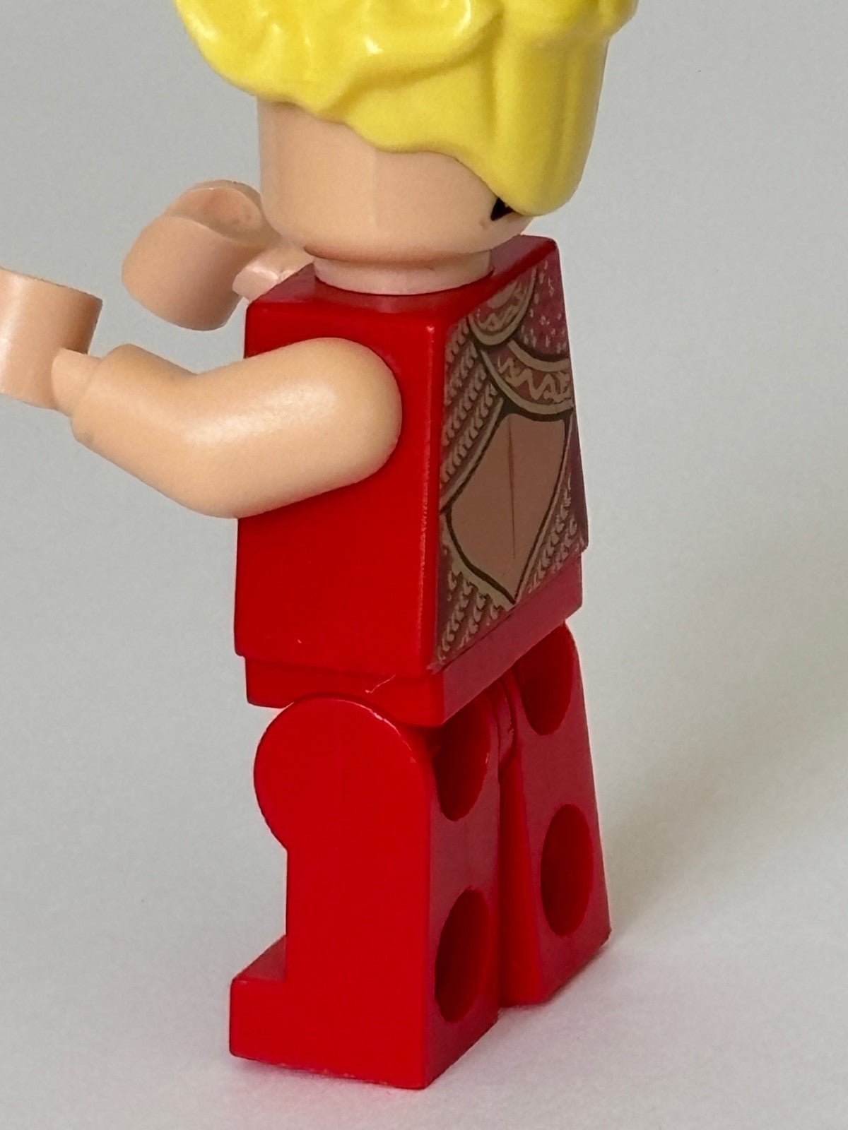 LEGO Willie Scott Minifigure Indiana Jones Temple of Doom 7682 (different Head)