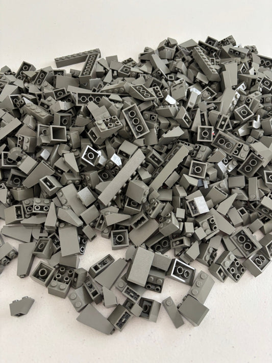 SHIPS FREE! LEGO Lot (100) OLD DARK GRAY SLOPE Pieces Variety 3040 3039 3684