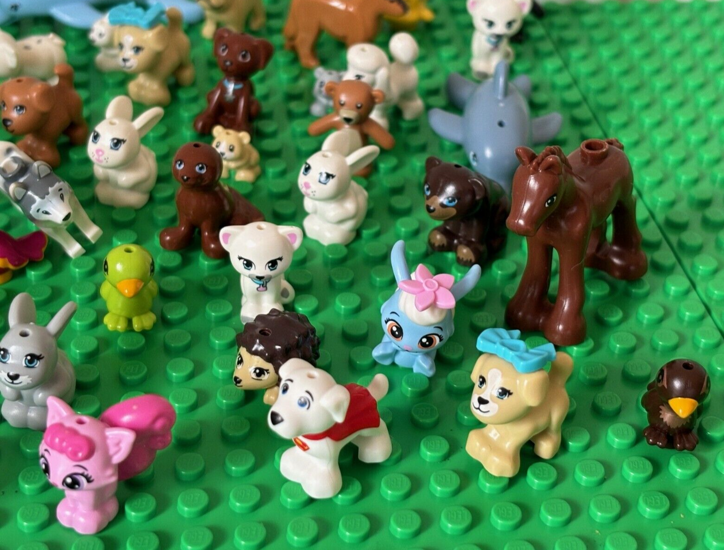 SHIPS FREE!! Lego LOT OF 12 Animal Figures Random Surprise Cat Dog etc Animals
