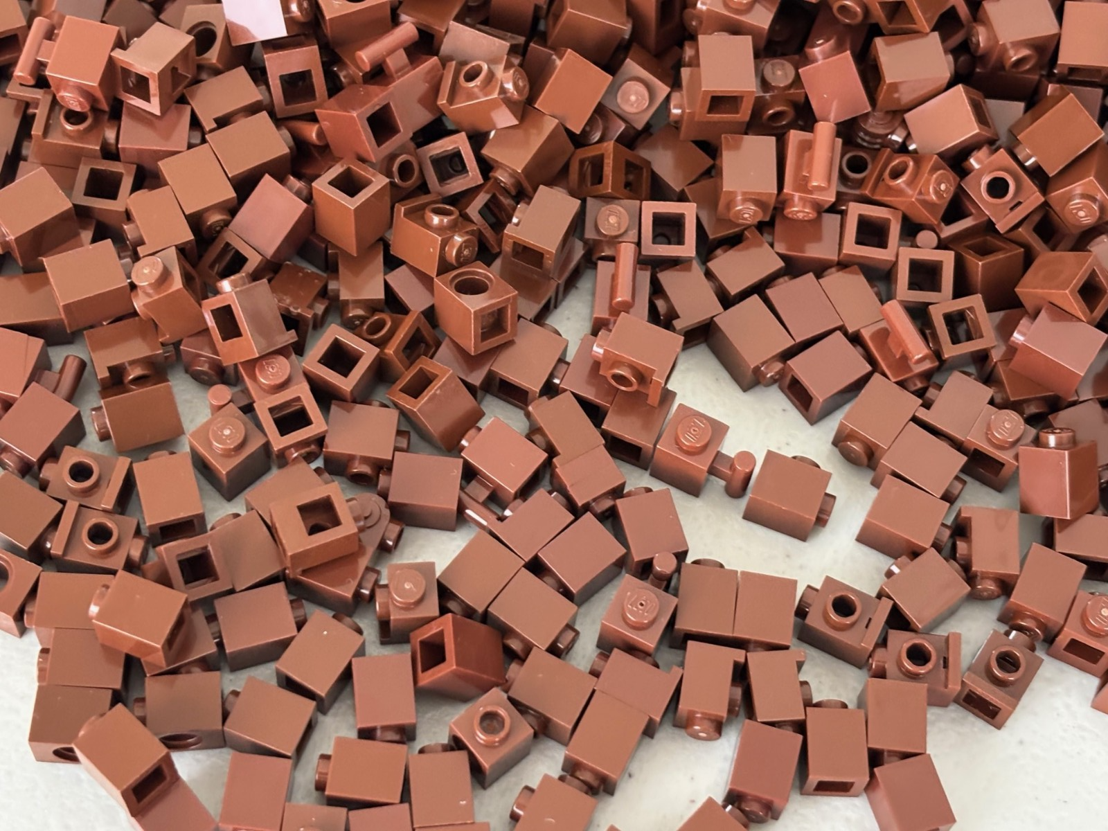 SHIPS FREE!! LEGO Huge Lot of 200 ! Brick Reddish Brown Mixed type of 1x1 Bricks