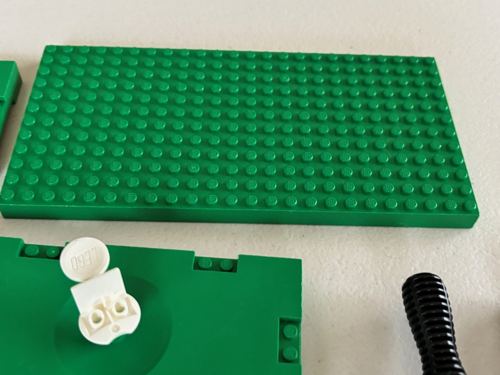 LEGO - Soccer Field Stadium HUGE Piece Parts Lot (Lot 4)