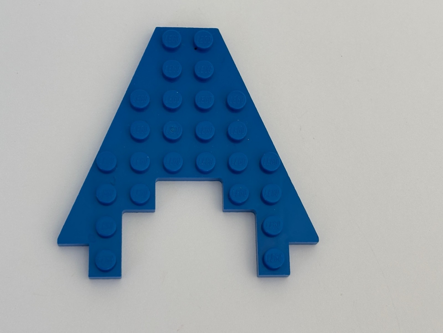 LEGO Vintage BLACK & BLUE Wedge Plate 8x8 with 4x4 Cutout 4475 - 6887 6861 6923