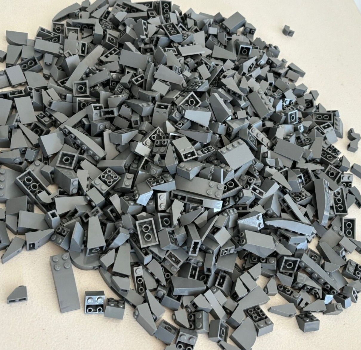 SHIPS FREE!! Lego Lot (100) DARK BLUISH GRAY Slope Pieces Variety 3040 3039 3684