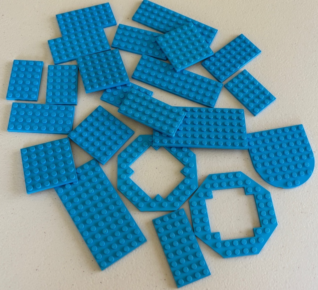 SHIPS FREE! Lot 22 LEGO DARK AZUR Baseplates etc Plate Mixed Sizes AS SHOWN RARE