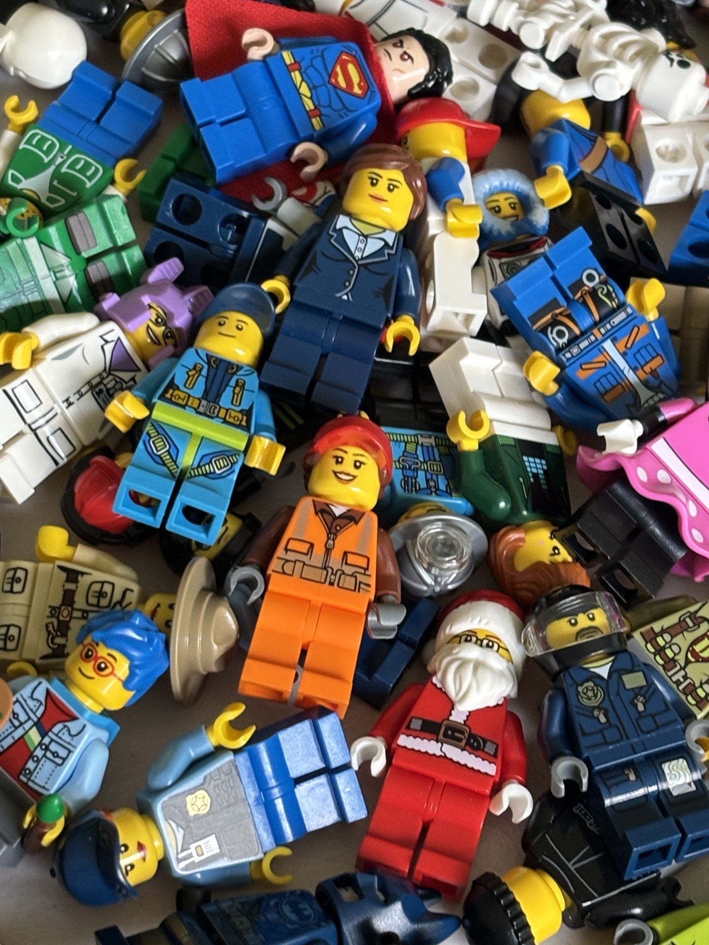 LEGO MINIFIGURE Bulk Surprise Random Lot of 10 MINIFIGURES GREAT!!
