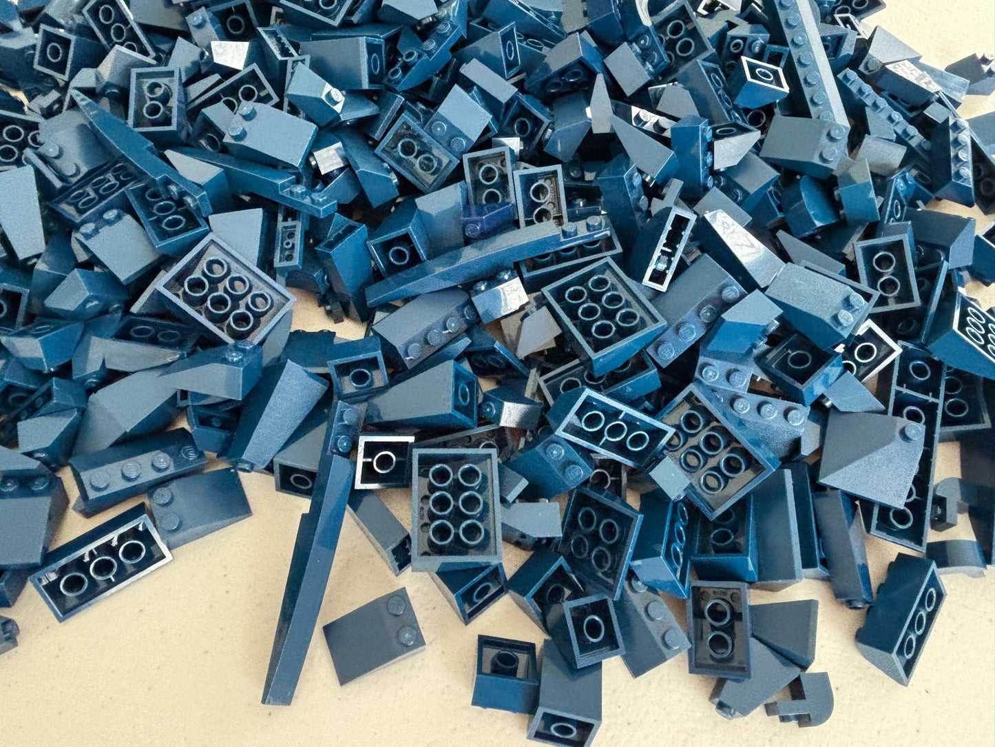 LEGO 100 Slope DARK BLUE 3039 3037 3678 4460 3684 3298 MIXED CASTLE STAR WARS