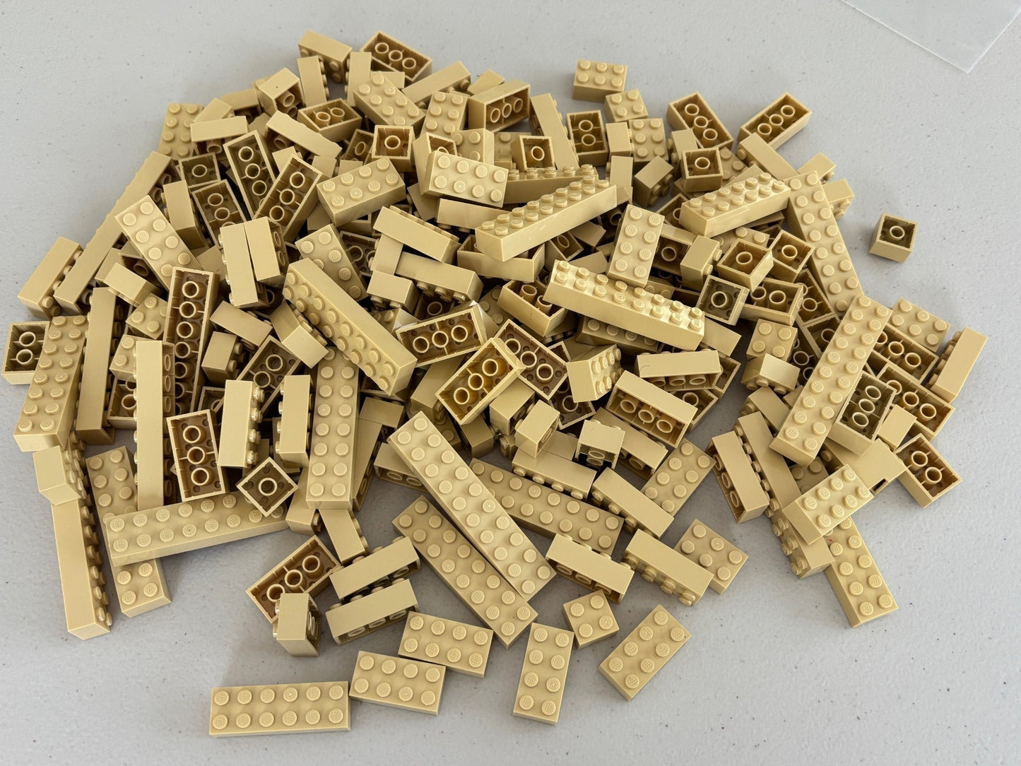 LEGO LOT OF 60 TAN 2x2 2x3 2x4 2x6 2x8 ETC BIG BRICK PIECES 2456 3001