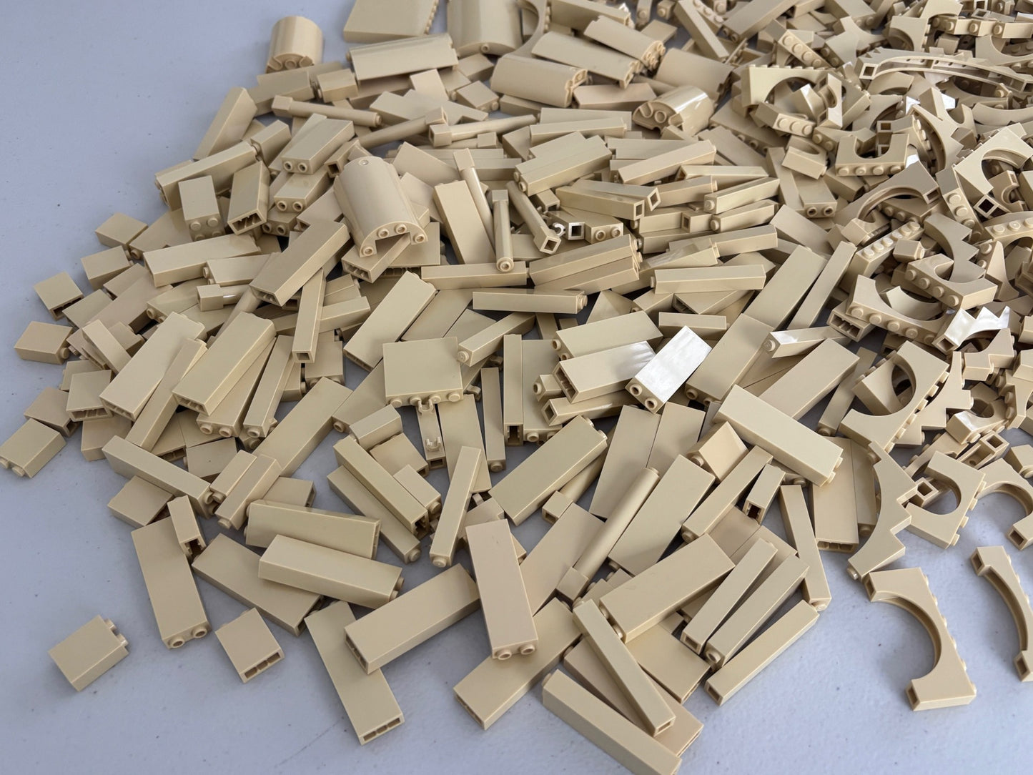 LEGO Lot of 50 TAN Castle Random Mix Arches Wall Panels Bricks Pillars